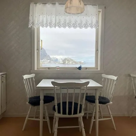 House By The Sea Reine, Lofoten *