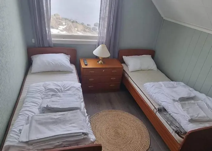 Casa de Férias House By The Sea Reine, Lofoten